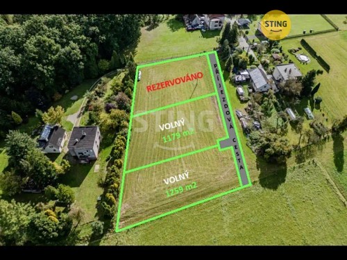 Prodej stavebního pozemku 2925 m²