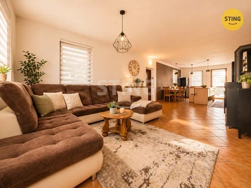 Prodej domu 197 m², pozemek 4419 m²