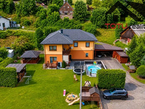 Prodej domu 240 m², pozemek 1129 m²