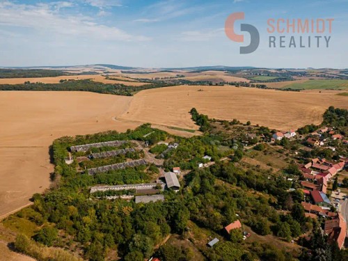 Prodej stavebního pozemku 34990 m²