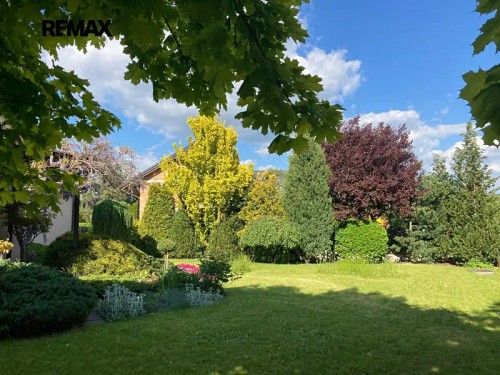 Prodej domu 194 m², pozemek 766 m²