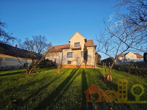 Prodej domu 200 m², pozemek 1772 m²