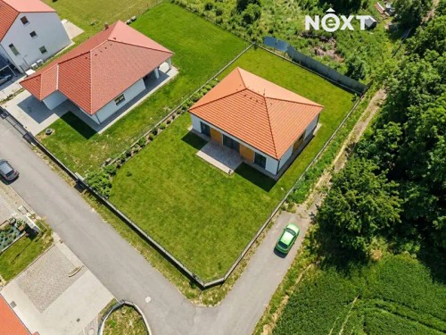 Prodej stavebního pozemku 893 m²