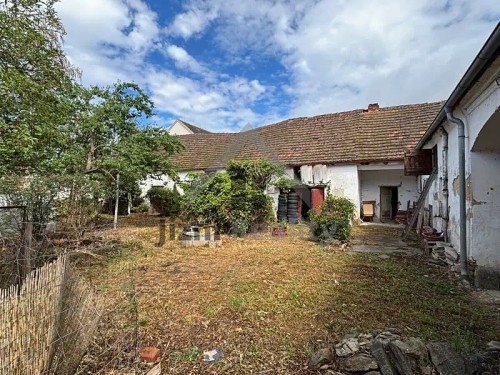 Prodej domu 200 m², pozemek 1379 m²