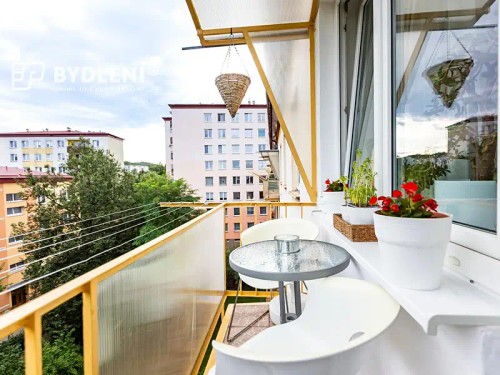 Prodej bytu 2+1 56 m²