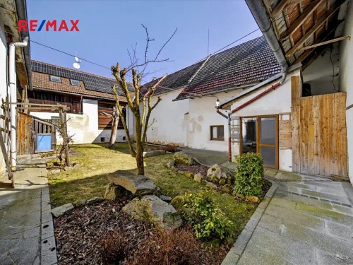 Prodej domu 253 m², pozemek 2239 m²