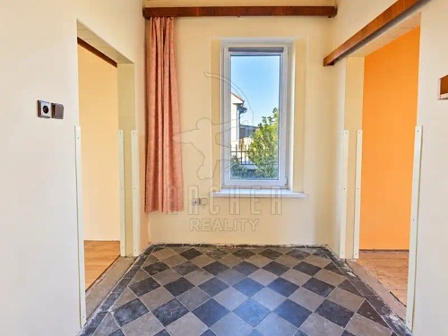 Prodej domu 78 m², pozemek 910 m²