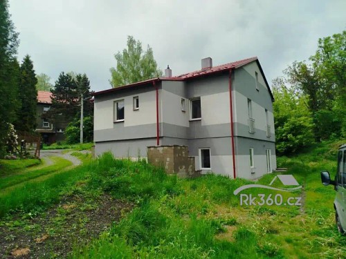 Prodej domu 195 m², pozemek 1800 m²