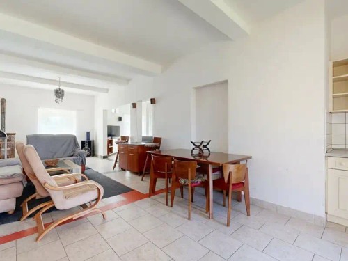 Prodej zemědělské usedlosti 255 m², pozemek 2214 m²