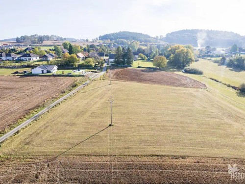 Prodej stavebního pozemku 1850 m²