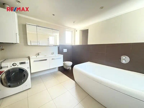 Prodej bytu 5+1 126 m²