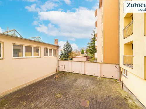 Prodej bytu 2+1 56 m²