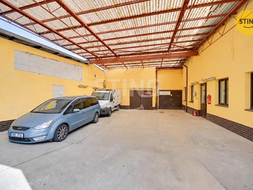 Prodej domu 471 m², pozemek 367 m²