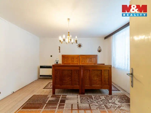 Prodej domu 180 m², pozemek 4410 m²