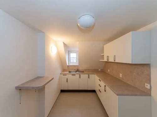 Prodej vily 740 m², pozemek 1350 m²