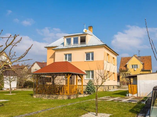 Prodej domu 216 m², pozemek 1311 m²