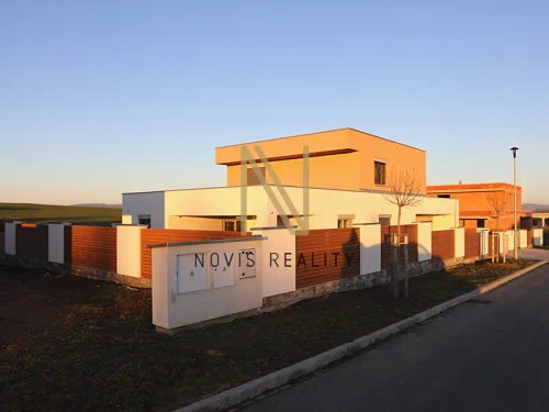 Prodej domu 233 m², pozemek 734 m²