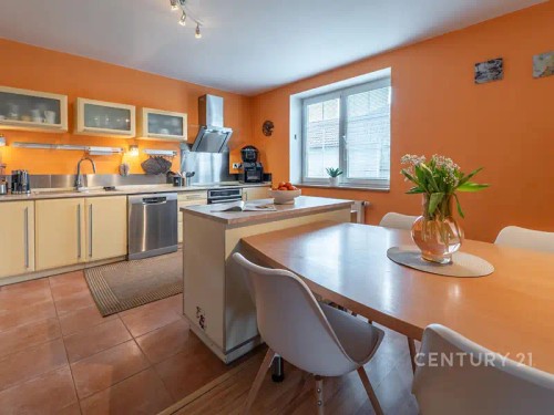 Prodej domu 247 m², pozemek 673 m²