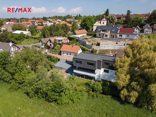 Prodej domu 330 m², pozemek 600 m²