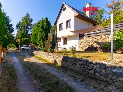 Prodej chaty 57 m², pozemek 370 m²