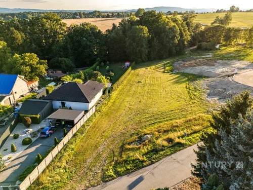 Prodej stavebního pozemku 2918 m²