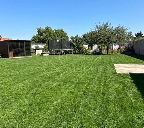 Prodej stavebního pozemku 838 m²