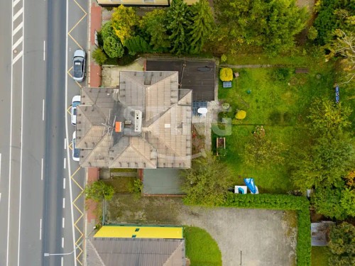 Prodej vily 244 m², pozemek 738 m²