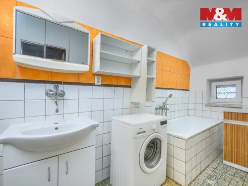 Prodaný dům 166 m², pozemek 1083 m²