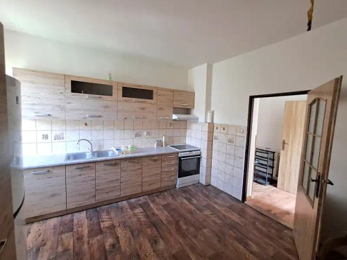 Prodej domu 180 m², pozemek 1544 m²