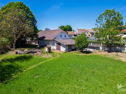 Prodej stavebního pozemku 3725 m²