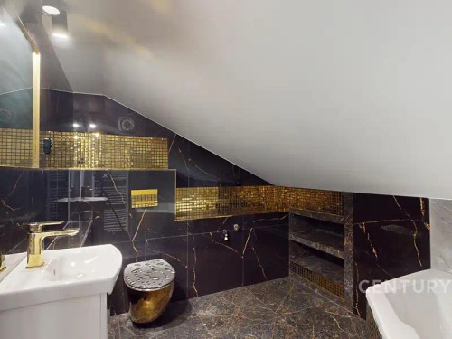 Prodej domu 180 m², pozemek 385 m²
