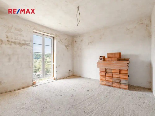 Prodej domu 533 m², pozemek 2105 m²