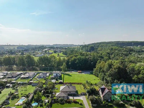 Prodej stavebního pozemku 1000 m²