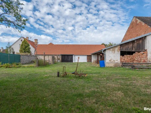 Prodej zemědělské usedlosti 698 m², pozemek 2540 m²