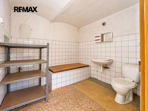 Prodej domu 427 m², pozemek 858 m²