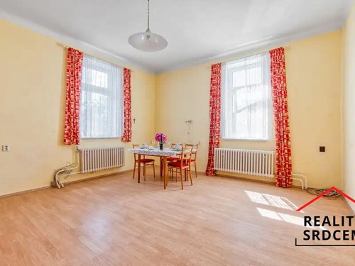 Prodej domu 600 m², pozemek 1659 m²