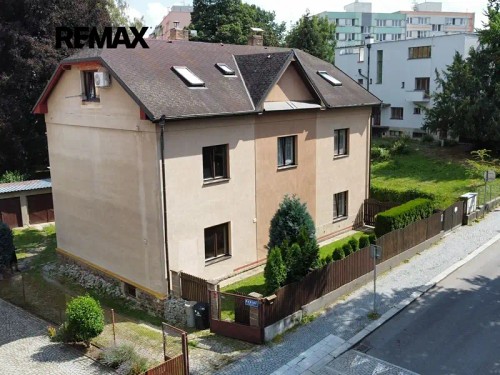 Prodej domu 239 m², pozemek 342 m²