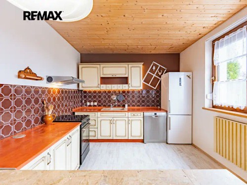 Prodej domu 248 m², pozemek 724 m²