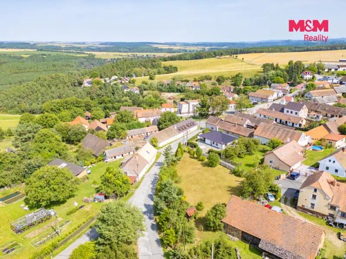 Prodej stavebního pozemku 1217 m²