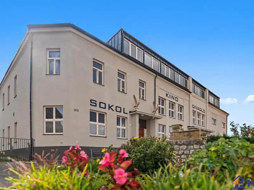 Prodej stavebního pozemku 827 m²