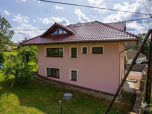 Prodej domu 238 m², pozemek 940 m²