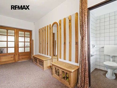 Prodej domu 264 m², pozemek 1683 m²