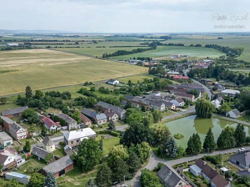 Prodej domu 290 m², pozemek 1802 m²