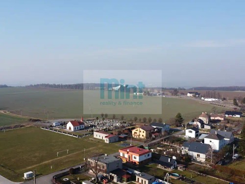 Prodej stavebního pozemku 1386 m²