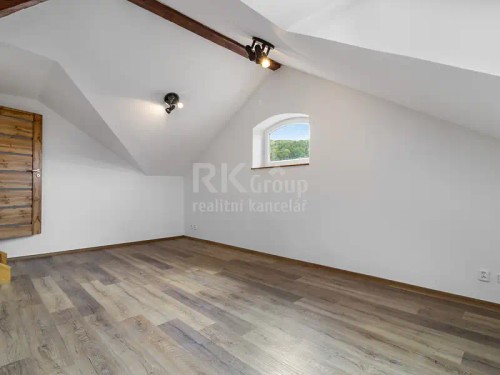 Prodej bytu 4+kk 118 m²