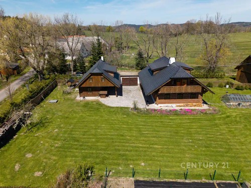 Prodaný dům 256 m², pozemek 15675 m²