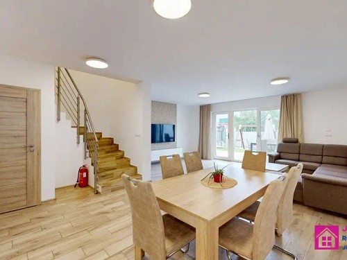 Prodej domu 214 m², pozemek 305 m²