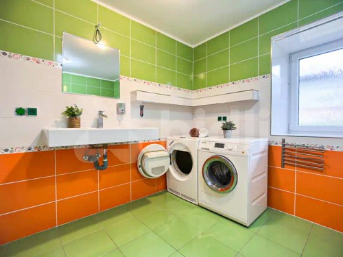 Prodej domu 300 m², pozemek 1690 m²