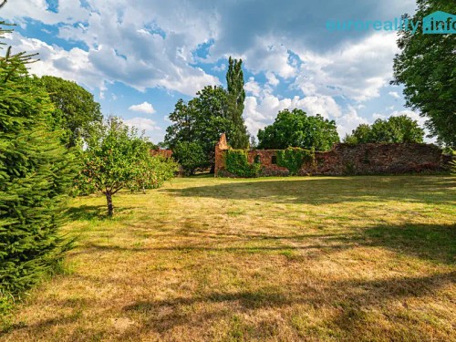 Prodej stavebního pozemku 4514 m²
