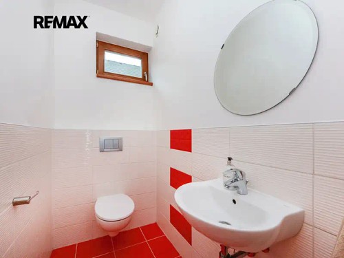 Prodej domu 300 m², pozemek 652 m²